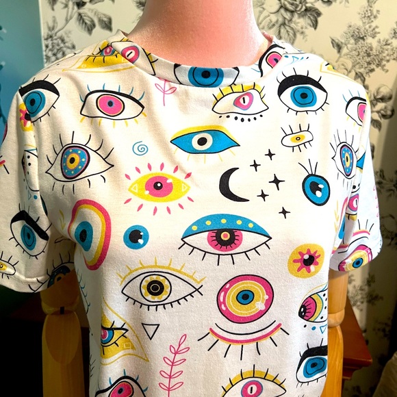 NWOT Shein Evil Eye Tee Large - Picture 1 of 6